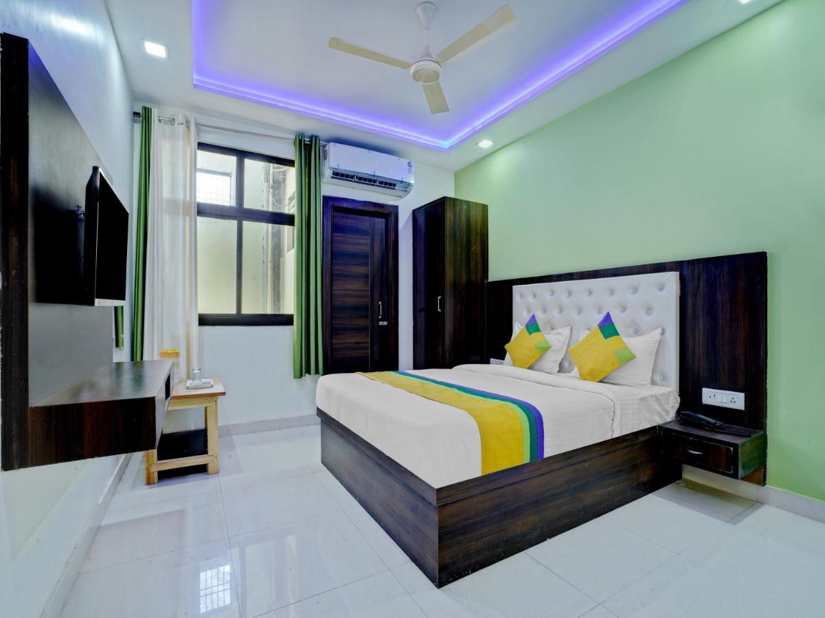 Hotel The Orient Tree, Agra 阿格拉 外观 照片