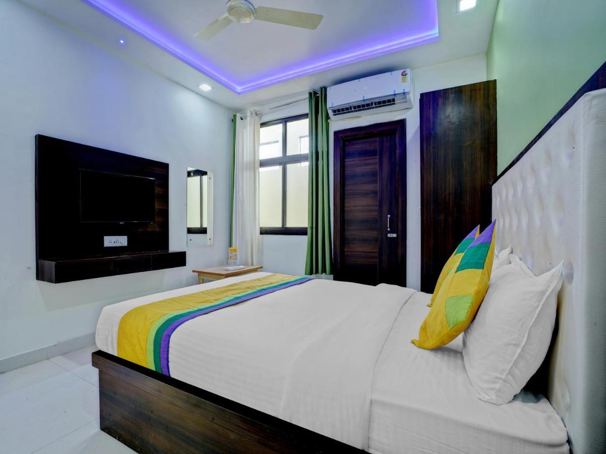 Hotel The Orient Tree, Agra 阿格拉 外观 照片
