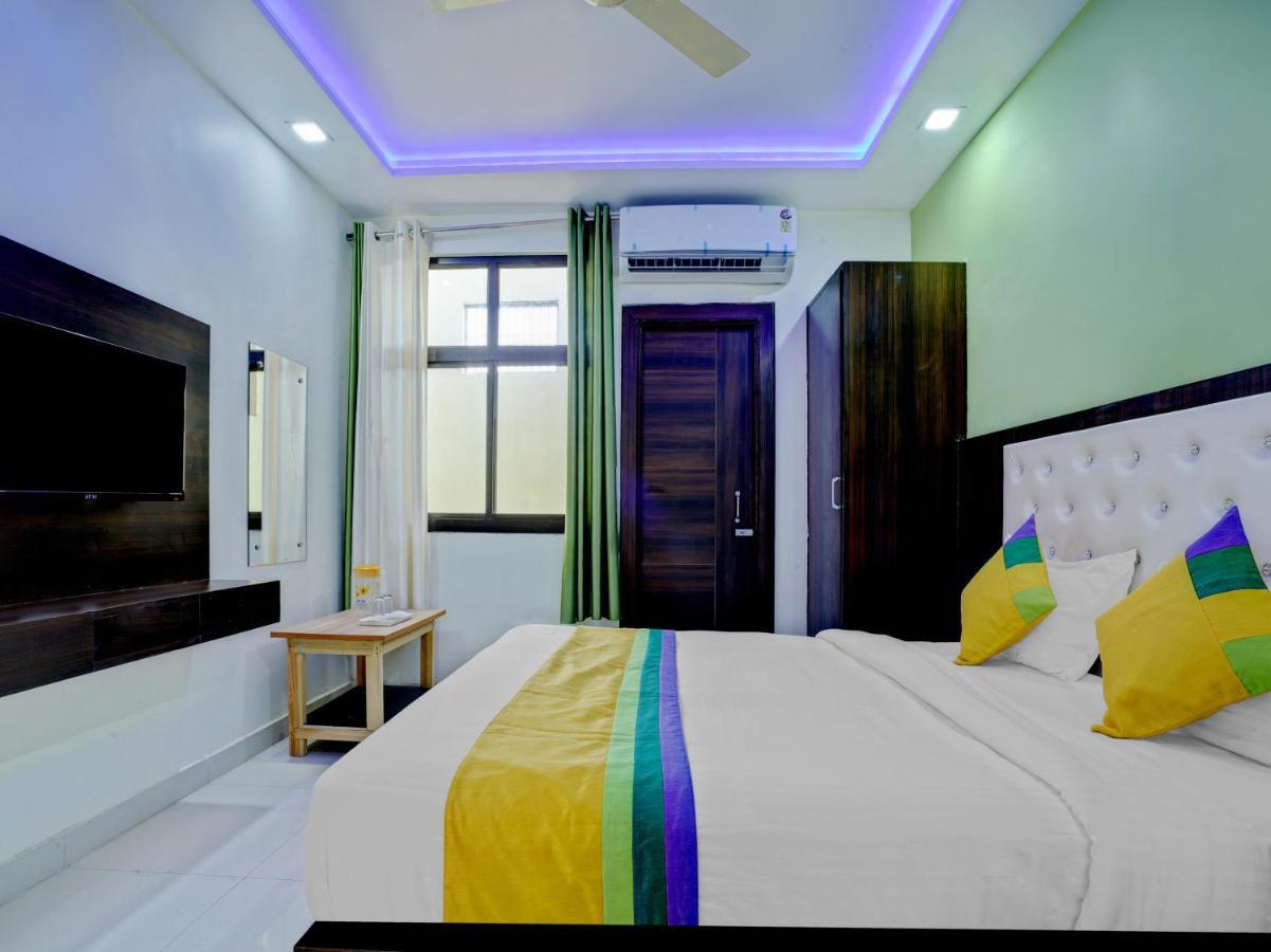 Hotel The Orient Tree, Agra 阿格拉 外观 照片